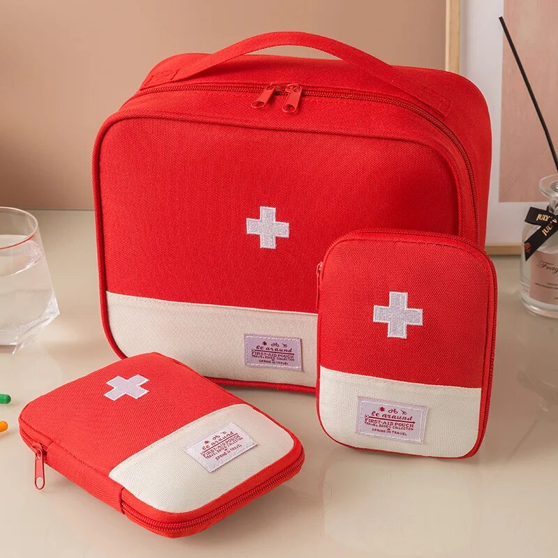 Portable Emergency First Aid K - огляд і ціна First Aid Bag Kit