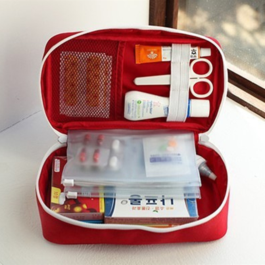 Health Medicine First Aid Kit  - огляд і ціна First Aid Bag Kit