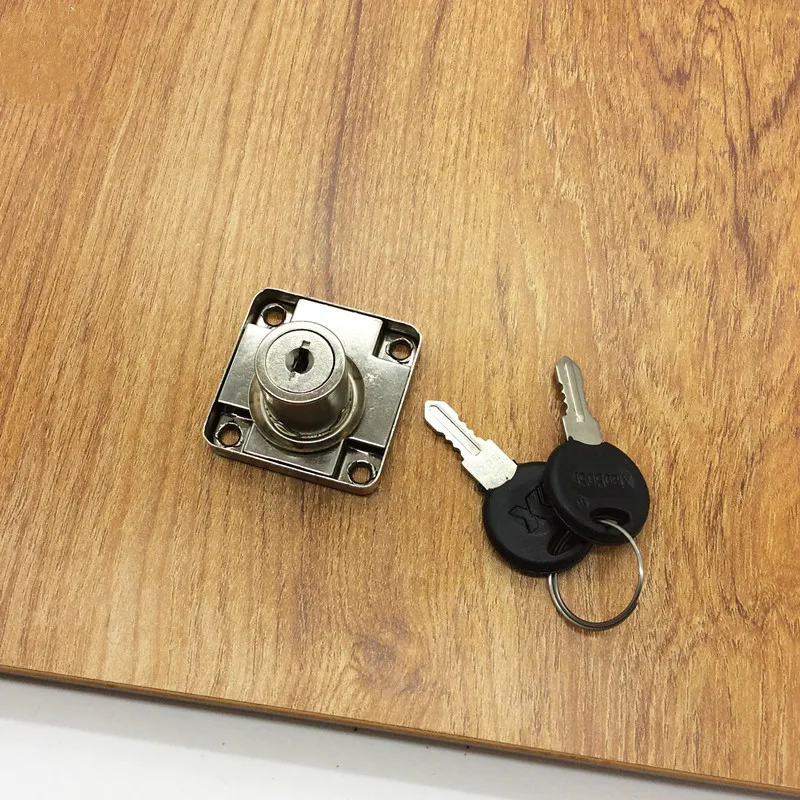 136 138-22mm Lock Core Desk Dr - огляд і ціна Medicine Cabinet Lock