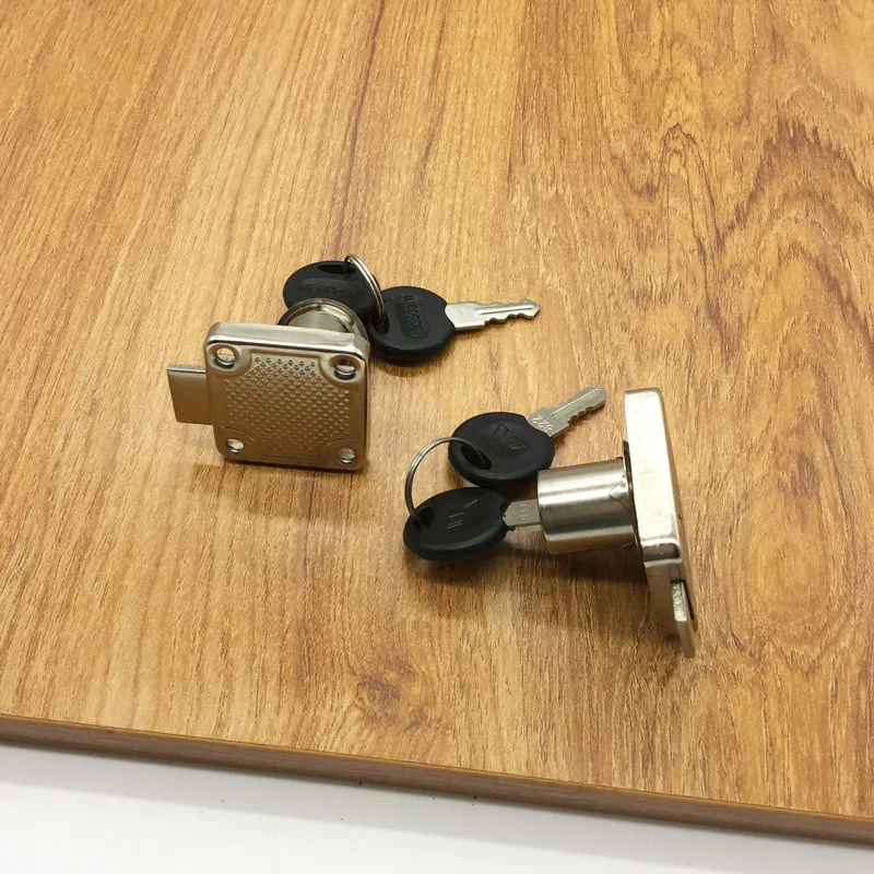 136 138-22mm Lock Core Desk Dr - огляд і ціна Medicine Cabinet Lock